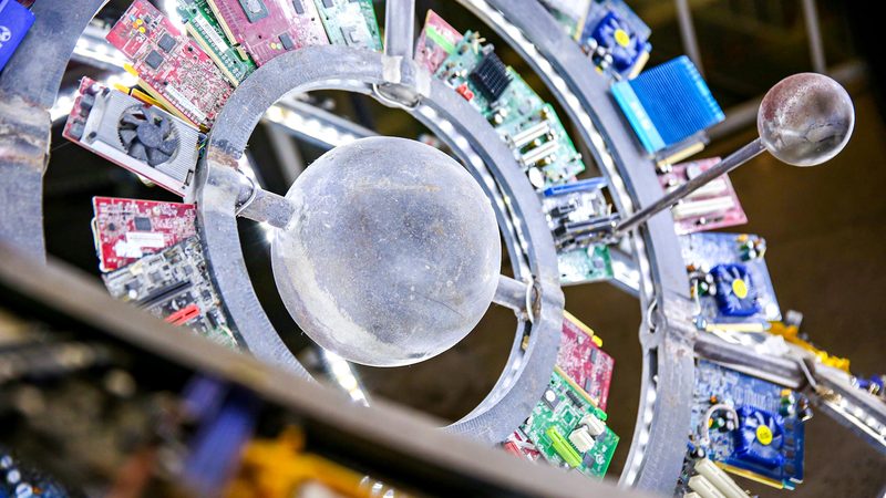 开源社区停更，大模型维护与升级策略探讨